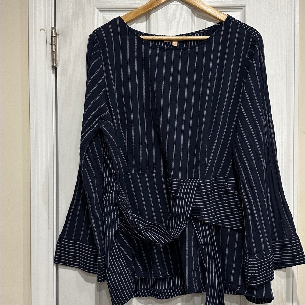 Gibson Latimer Navy Pinstripe Tie Waist Blouse Women XL Long Sleeve